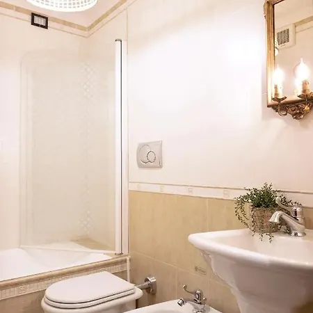 Vayadu' Arabesque 4* Alassio